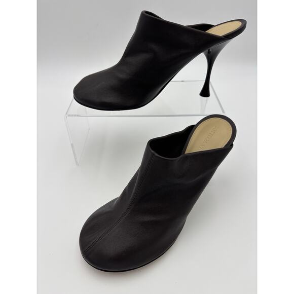 Authentic Bottega Veneta Dot Sock Mule Clog Black Leather Size 39 Toy Heel - Picture 2 of 12